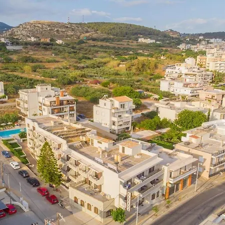 Eltina Aparthotel