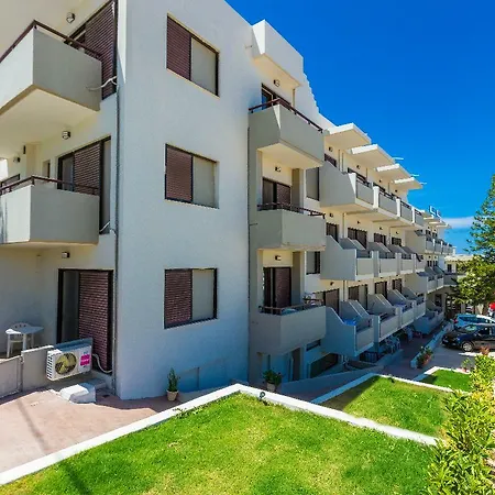 Eltina Hotel apartamentowy Retimno