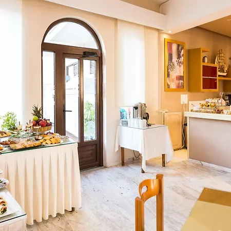 Eltina Aparthotel Rethymno (Crete)
