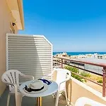 Eltina Aparthotel