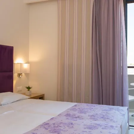 Eltina 4*