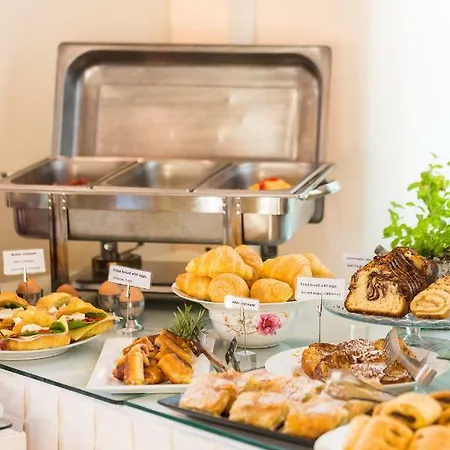 Eltina Lägenhetshotell Rethymno