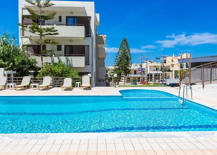 Aparthotel Eltina 4*