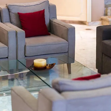 Lejlighedshotel Eltina 4*