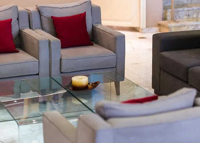 Lejlighedshotel Eltina 4*